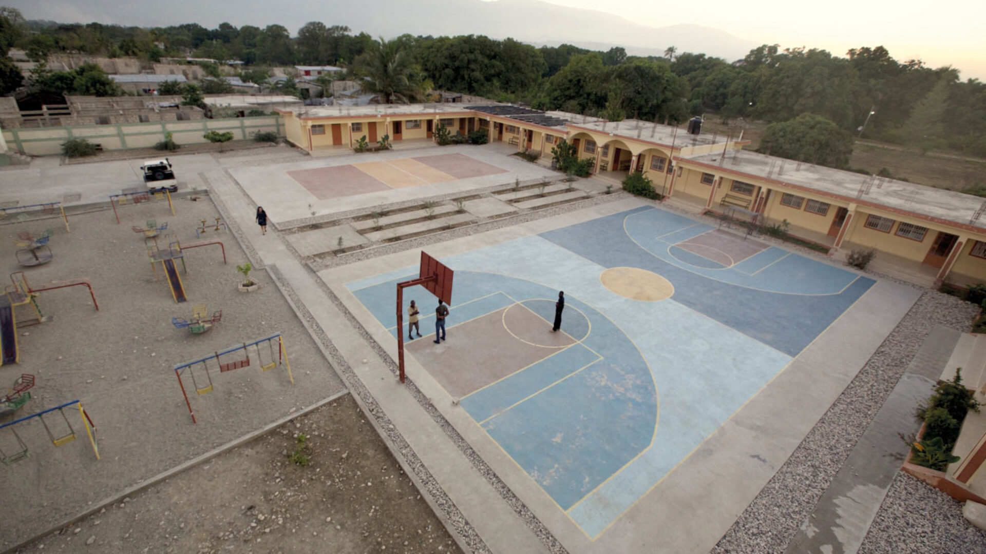 abf_notre_dame_du_rosaire_01